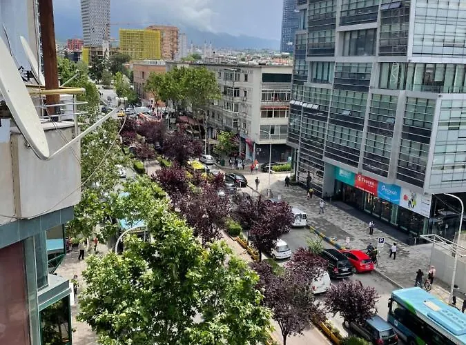 Mak 公寓 地拉那